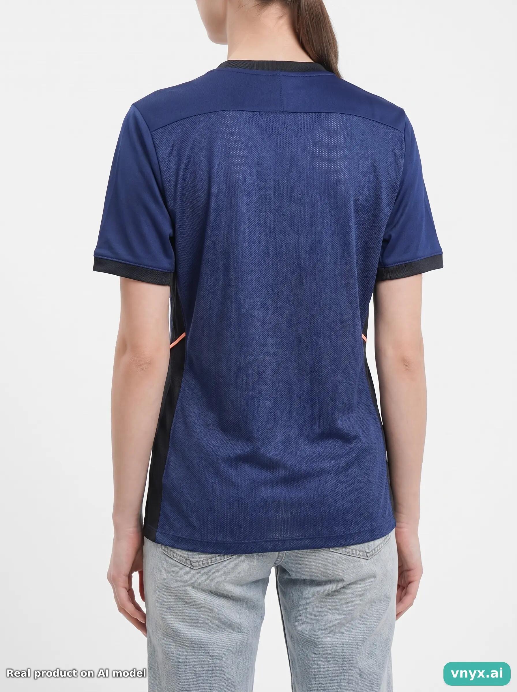 Blue Rug Vans Second Life - Athletic Nike Sports T-Shirt in Navy Blue size M | Decathlon