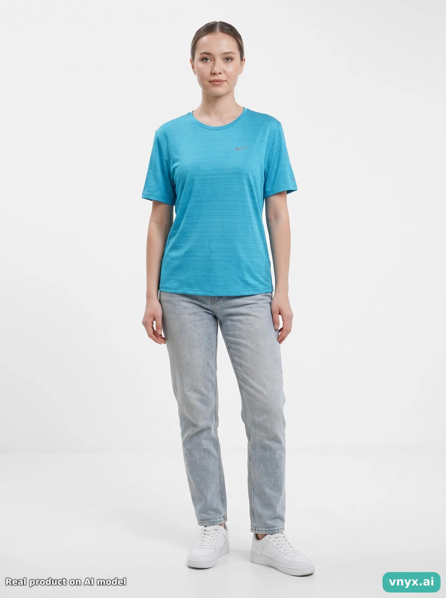 Second Life - Nike Running T-Shirt in Turquoise size M Sports T-shirt 3/5