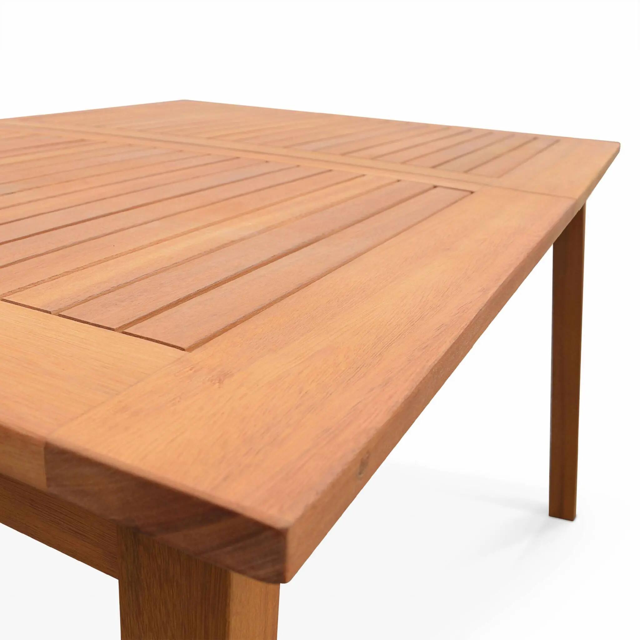 Mesa de jardim em madeira com capacidade 6 a 8 pessoas, Madeira 8/9