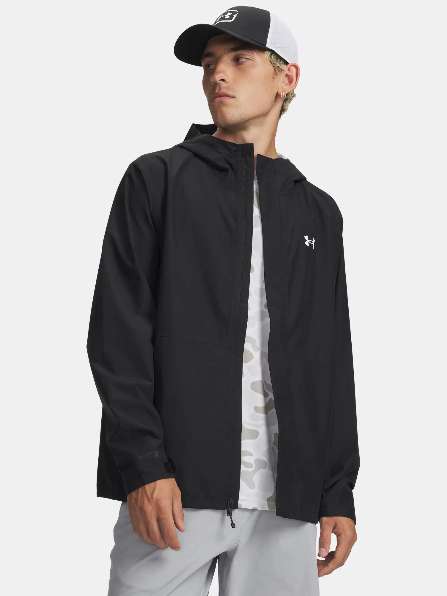 UNDER ARMOUR picture