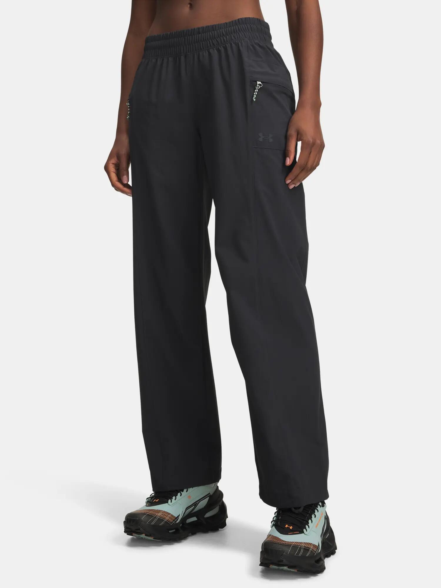UNDER ARMOUR picture