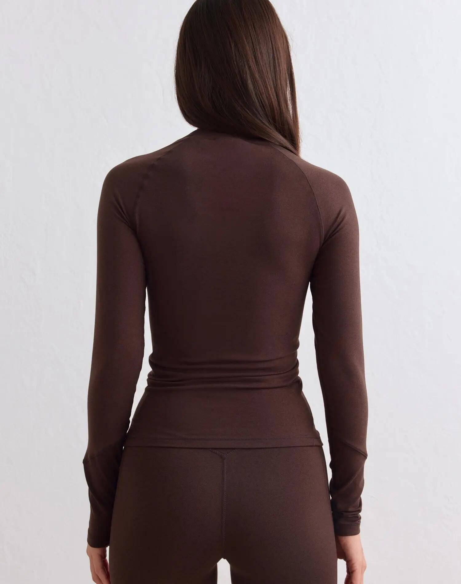 Damski top odprowadzający wilgoć, 4‑kierunkowo elastyczny Baselayer brązowy 2/5