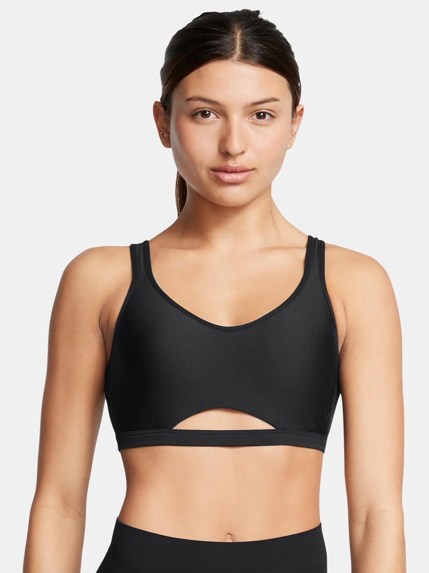 UNDER ARMOUR picture