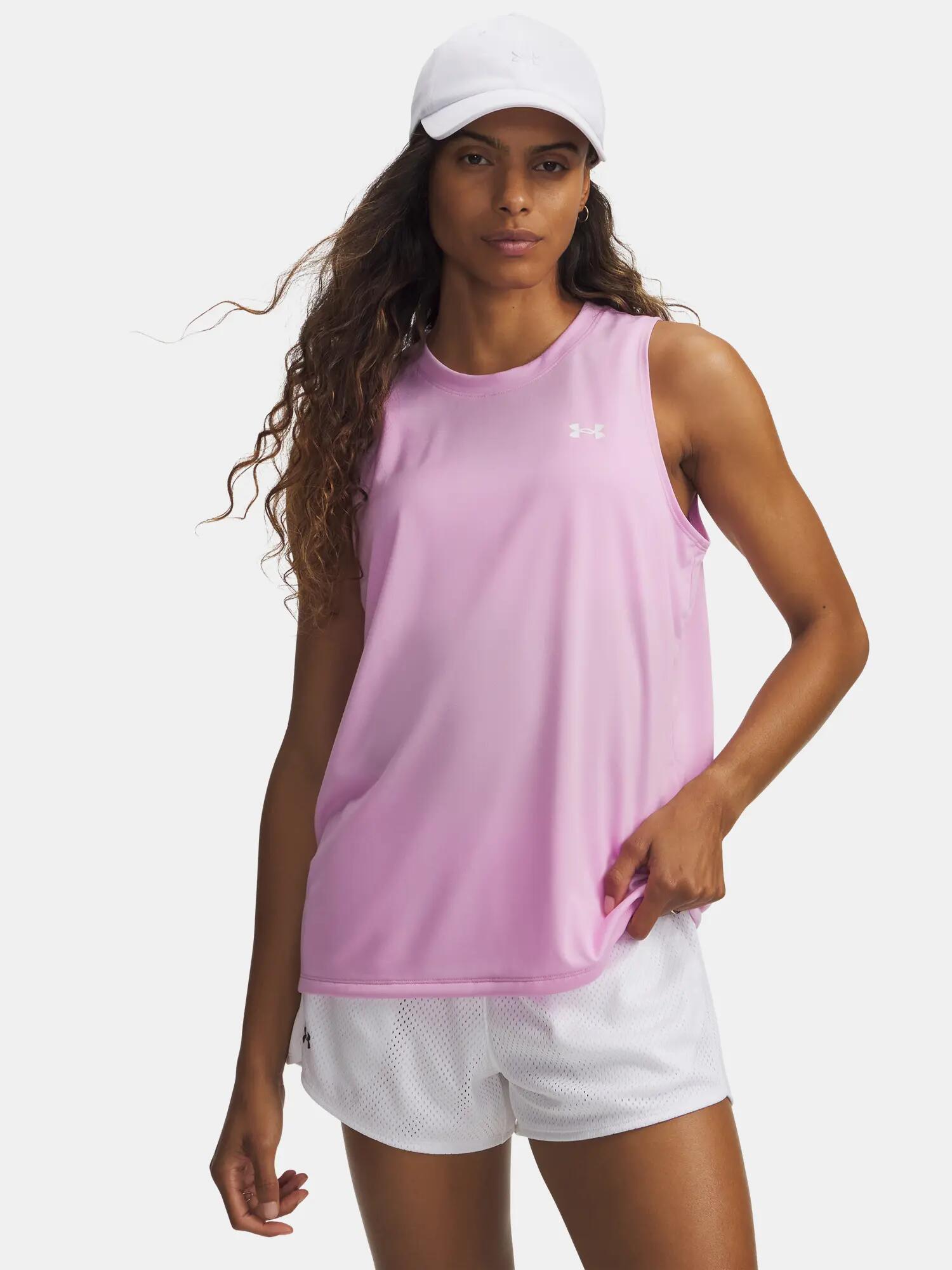 UNDER ARMOUR picture