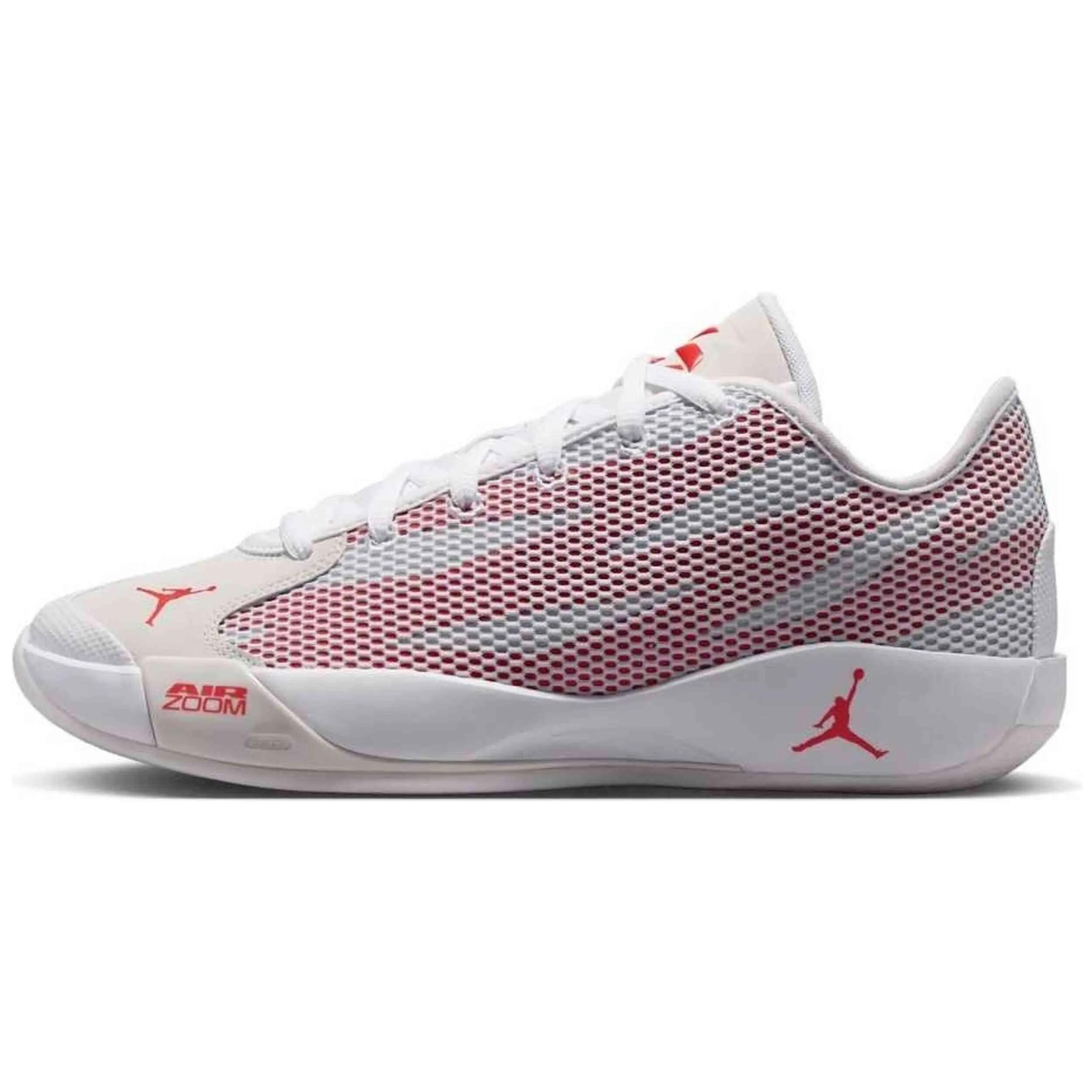 Scarpe da basket Jordan modello Luka 77 "White/Swan/Picante Red" per uomini 3/5
