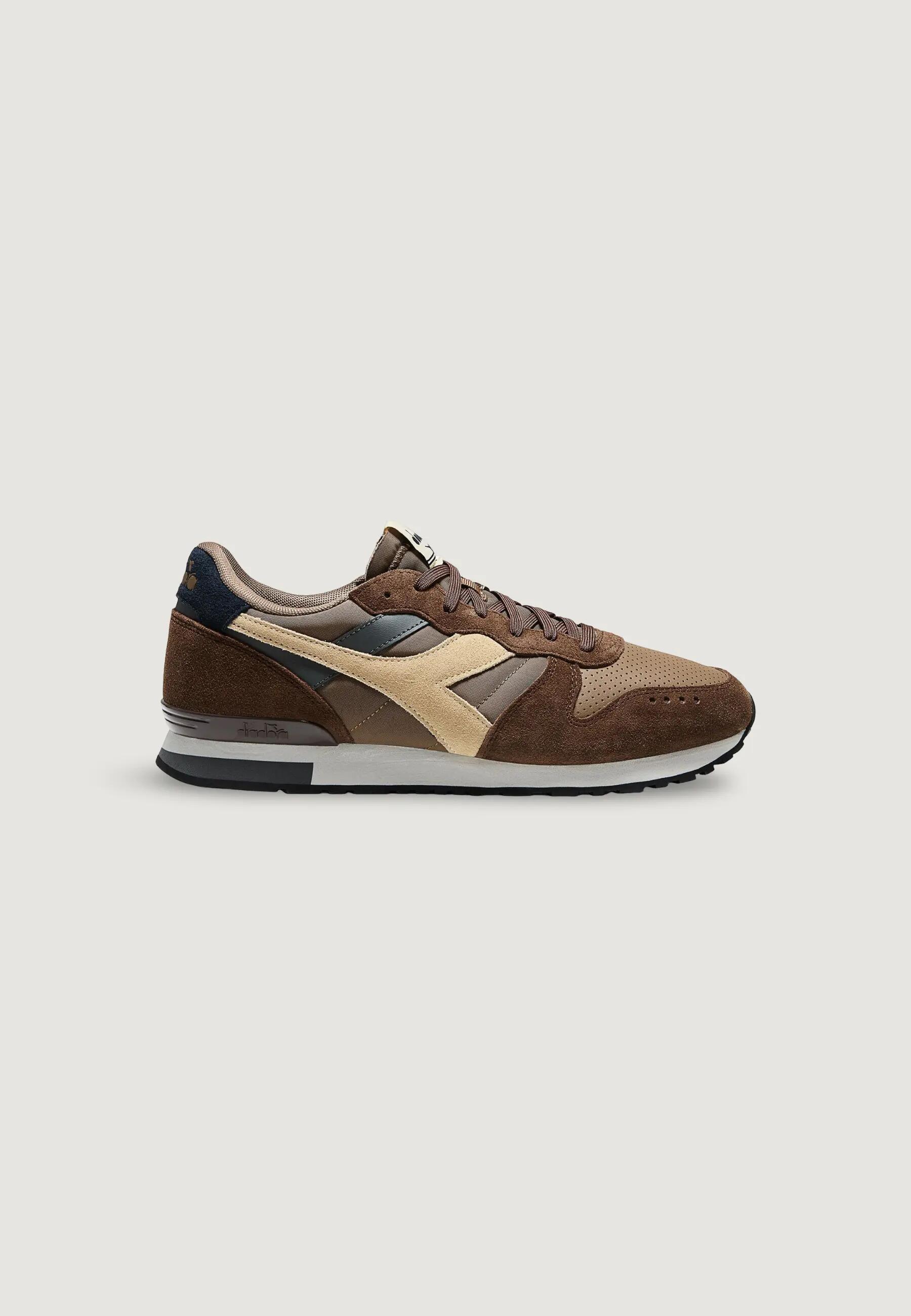 DIADORA picture