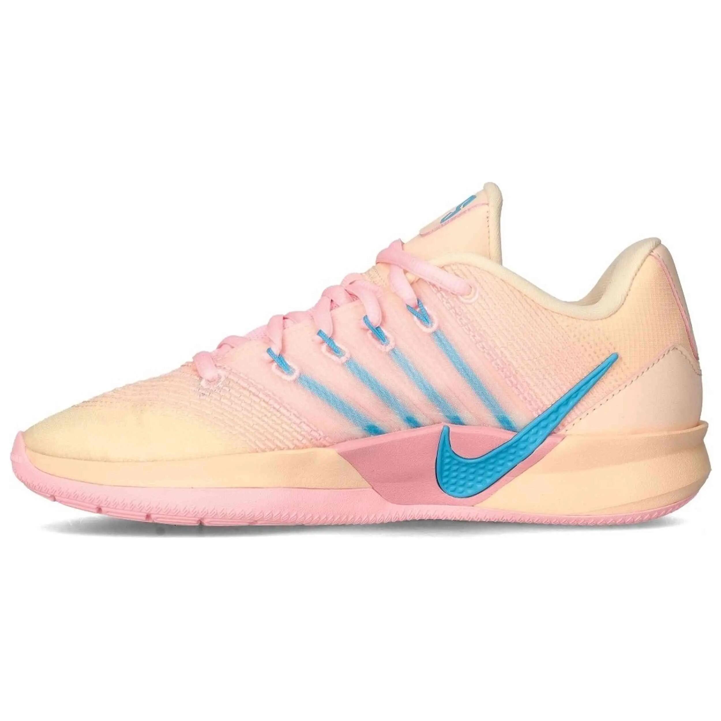 Chaussures de basket-ball Nike modèle Sabrina 3 "Twin" pour femmes 3/5