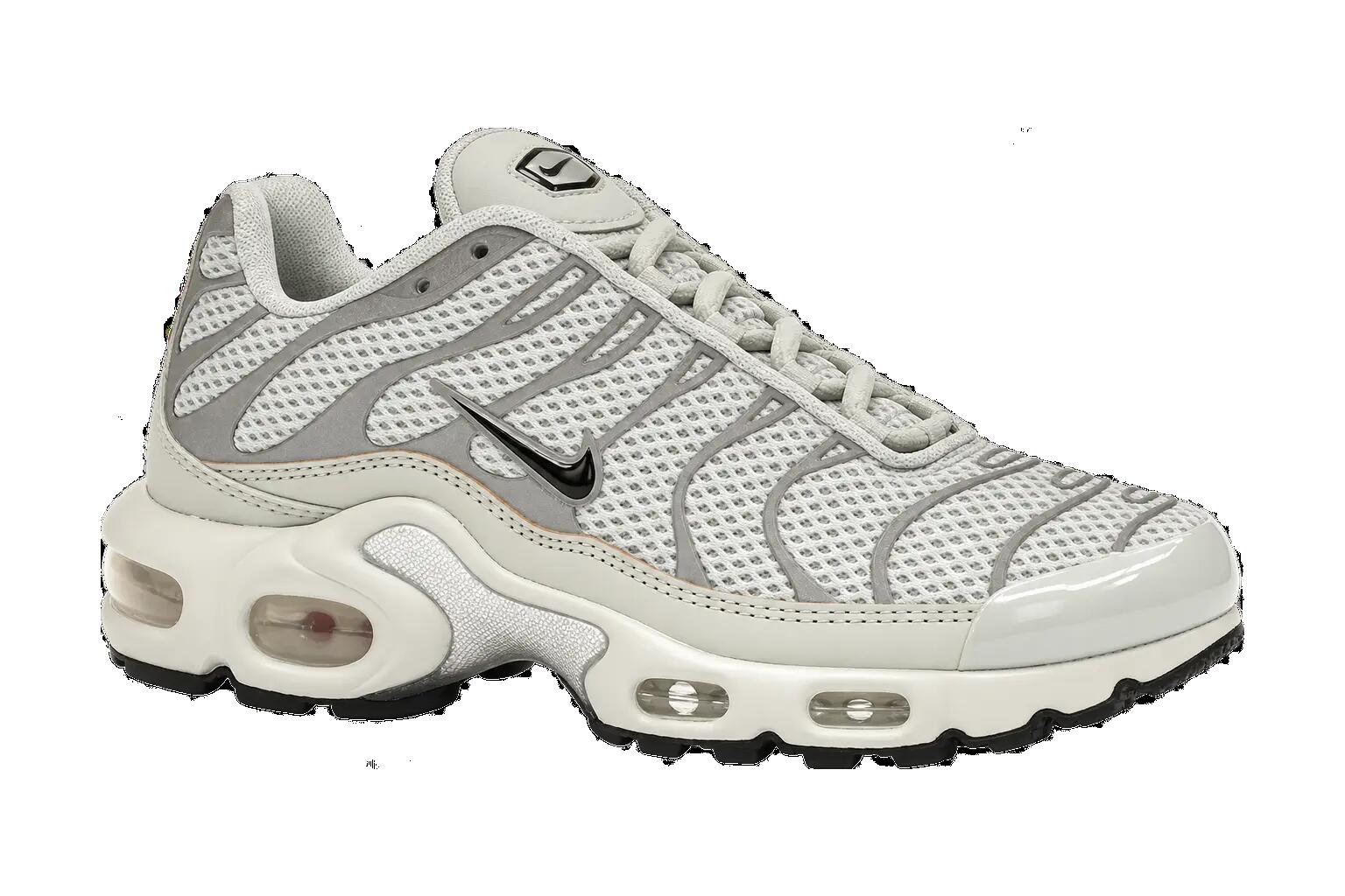 NIKE picture