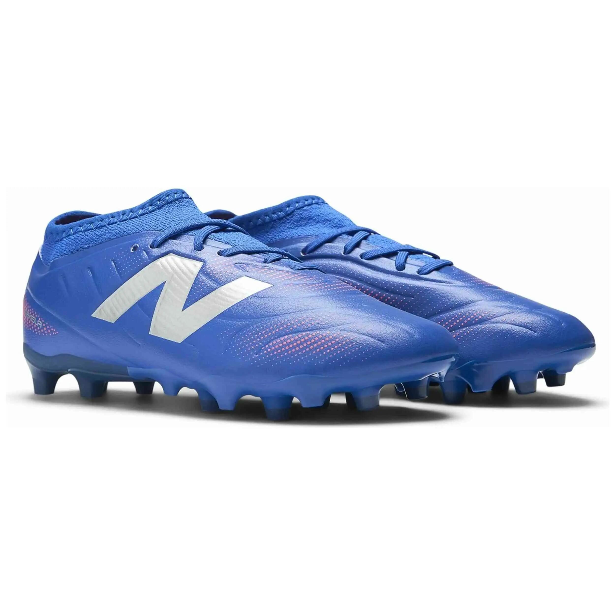 Chaussures de football New Balance modèle Tekela Team Low L pour unisexe enfants 2/5