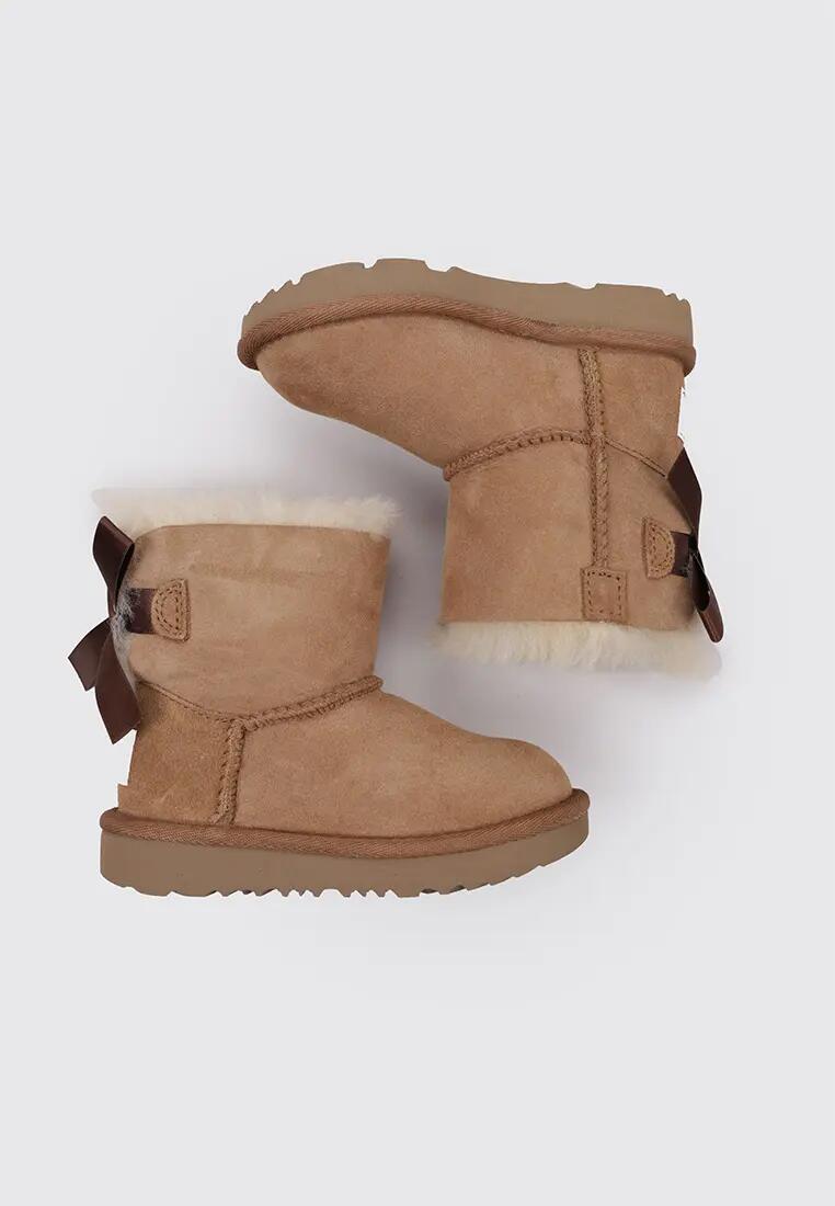 Sandale
Botte esquimau Baskets Enfants UGG MINI BAILEY BOW II Cui 5/5