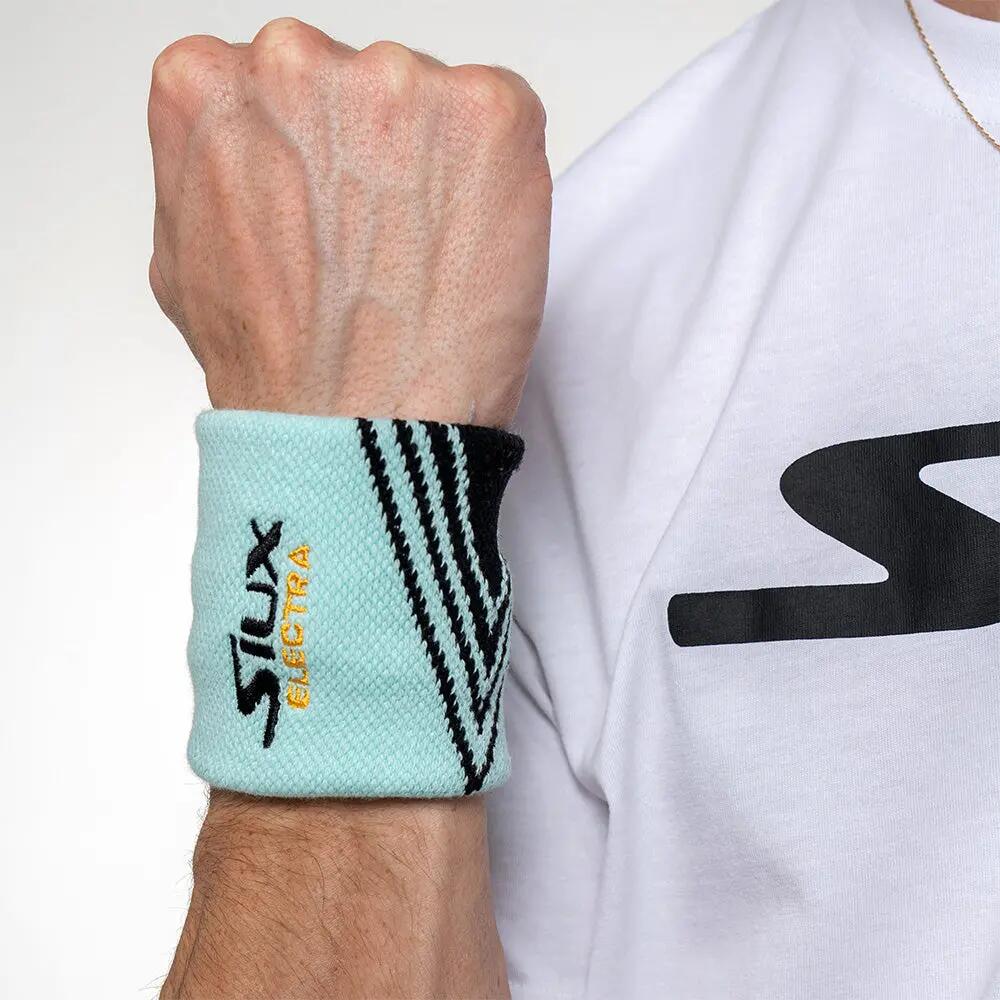 SIUX Electra Stupa SS25 | Muñequera de pádel cómoda, suave y absorbente 3/3