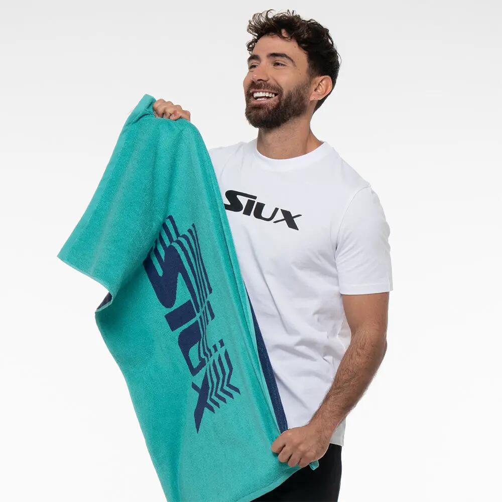 SIUX Reveal 2025 | Toalla de pádel deportiva suave, ligera y absorbente 2/5