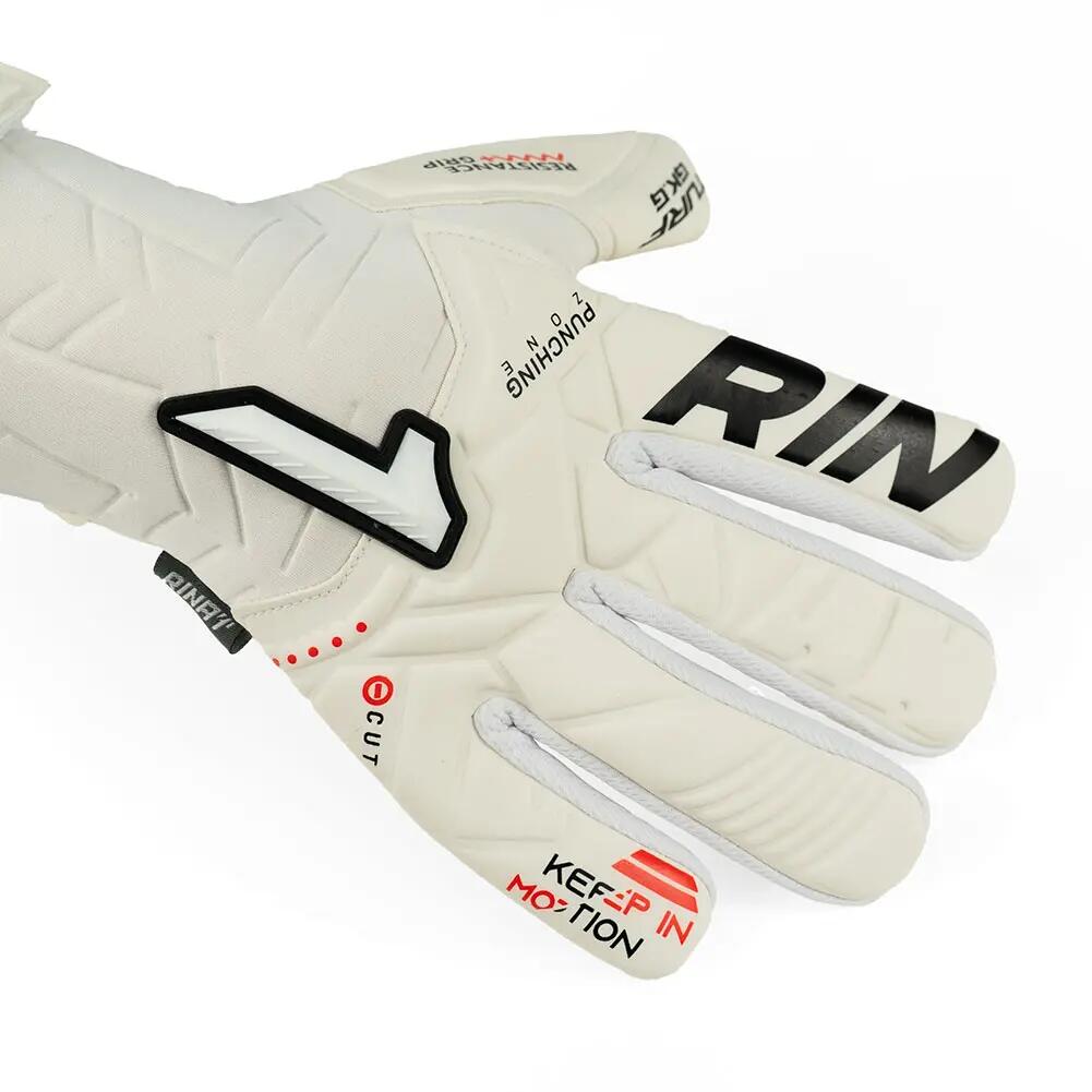 Rinat Kratos Turf Wit maat 7 3/7