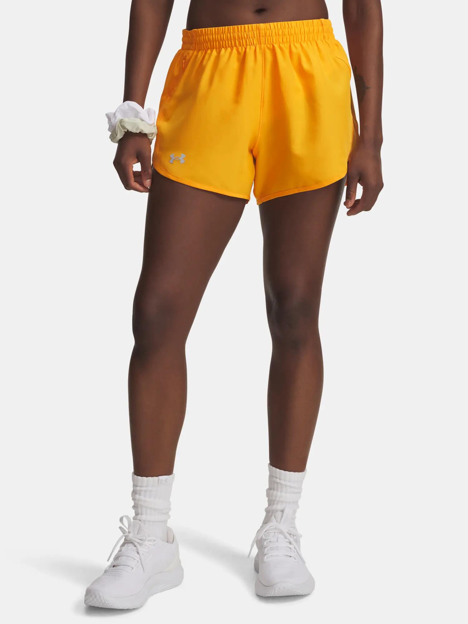 UNDER ARMOUR picture