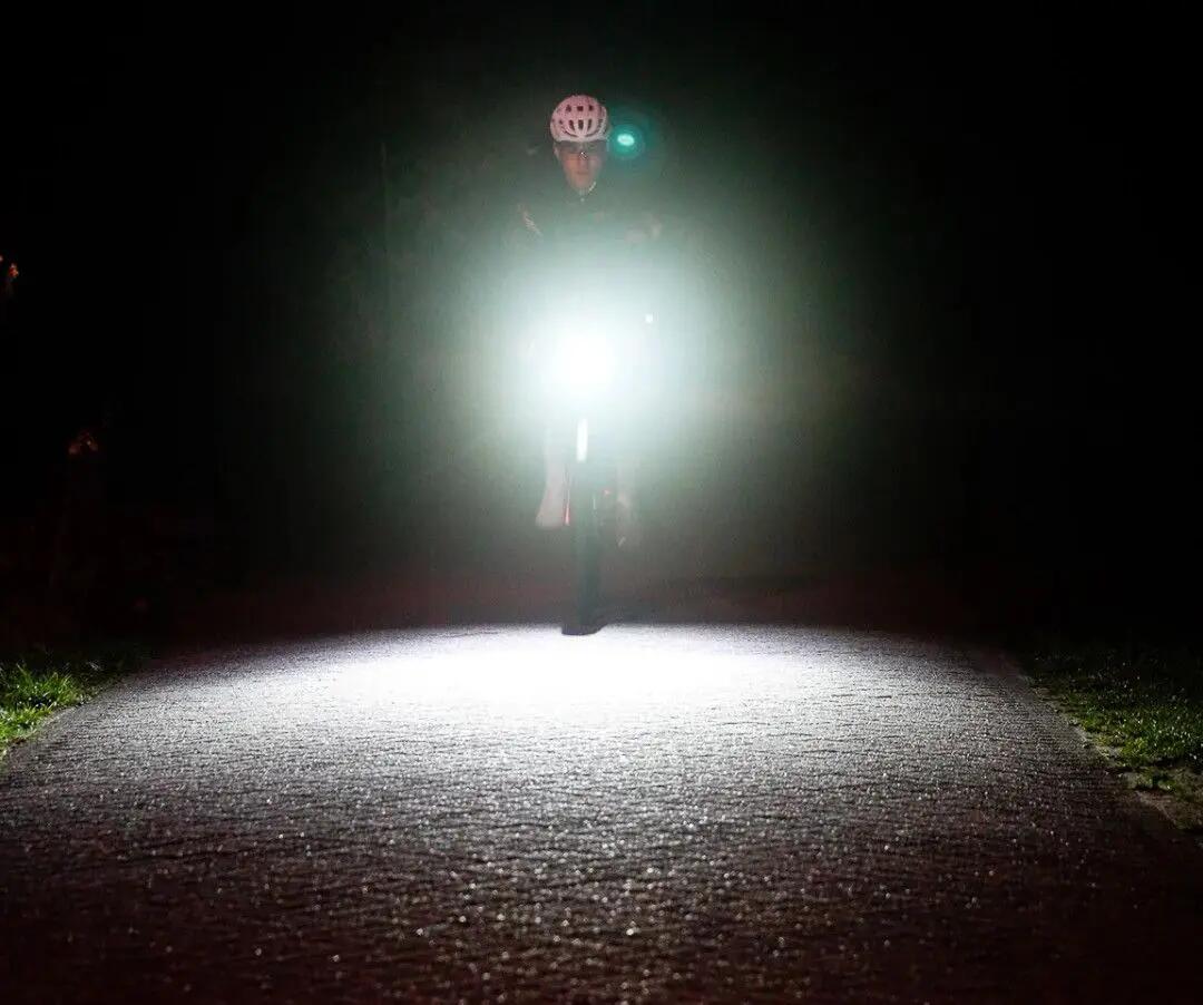 Dynamic Lyte 800-koplamp, zwart 4/5