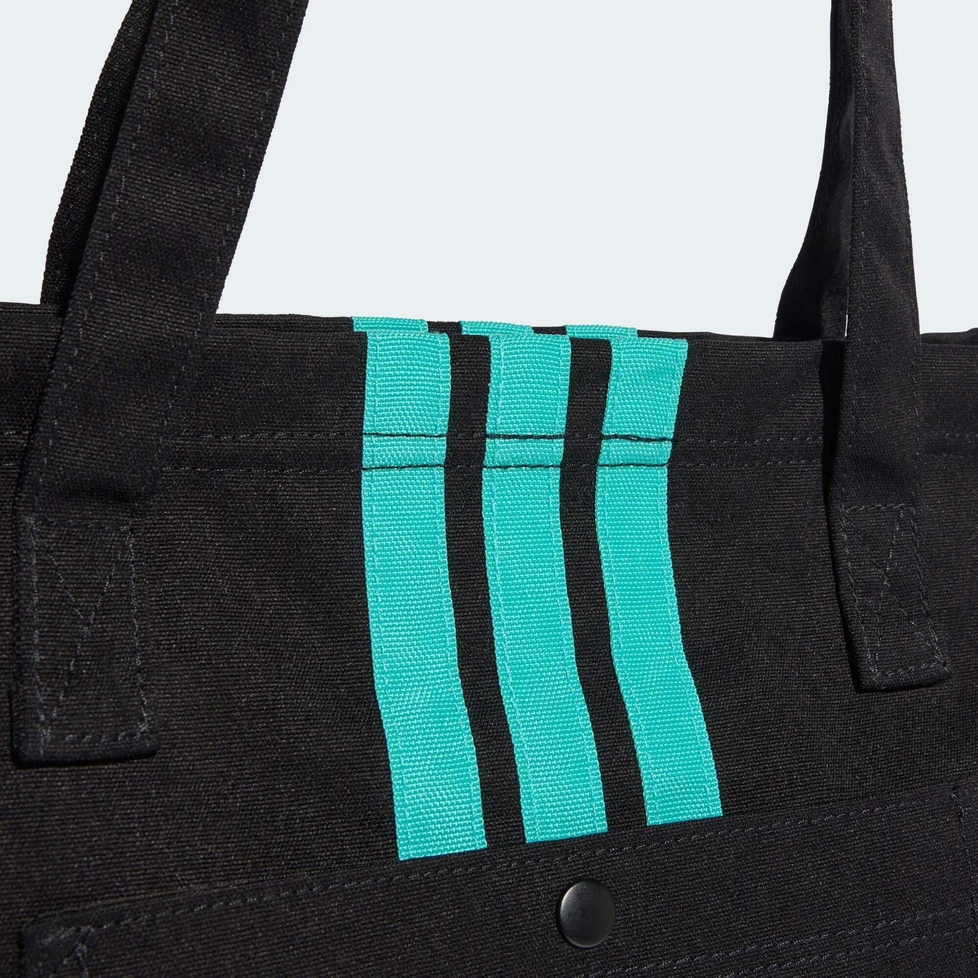 MERCEDES - AMG PETRONAS FORMULA 1 TEAM DNA TOTE tas 6/7