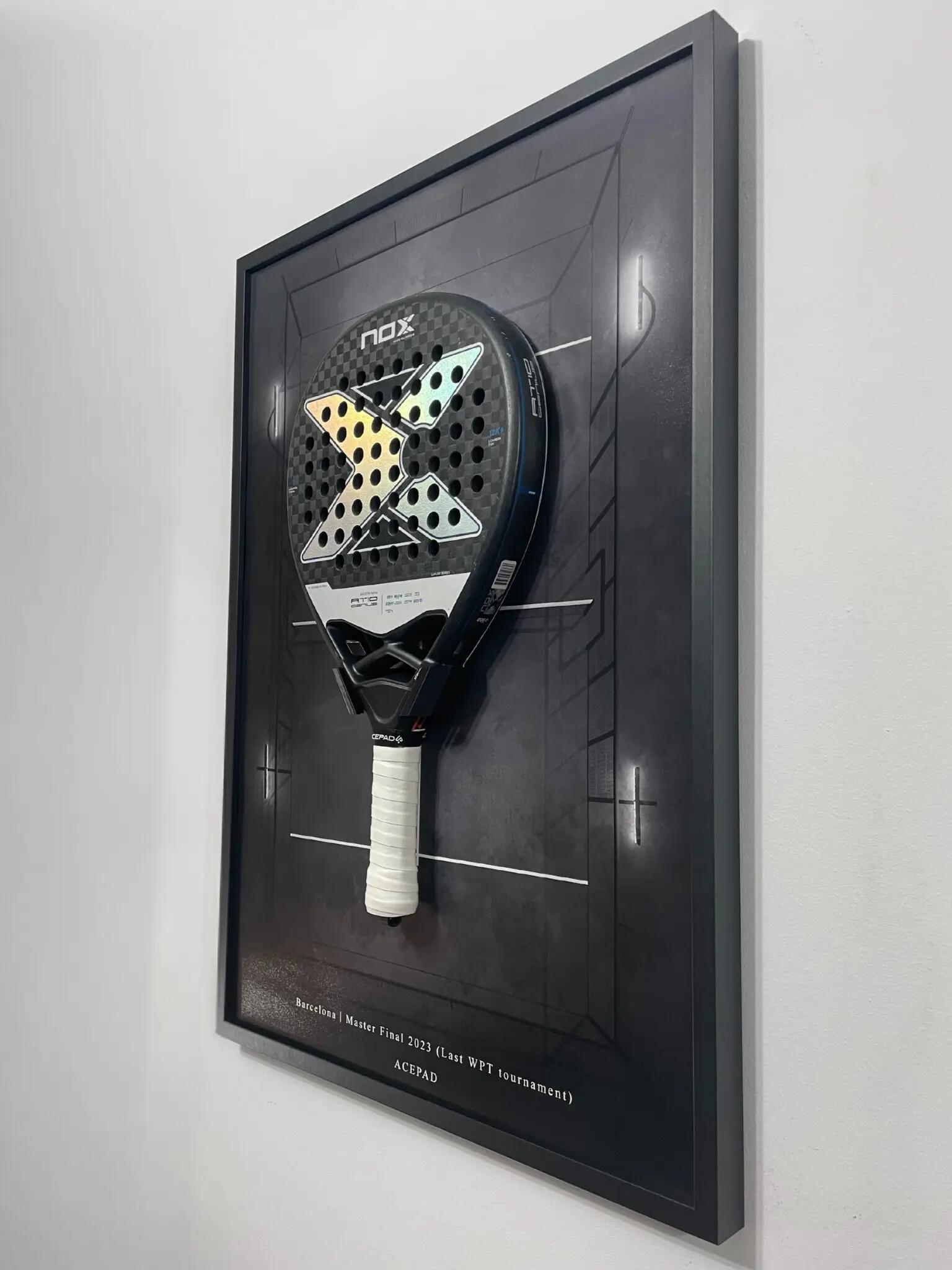 Nástenný obraz - padel - integrovaný držiak na raketu - 50 x 70 cm - čierny 3/3