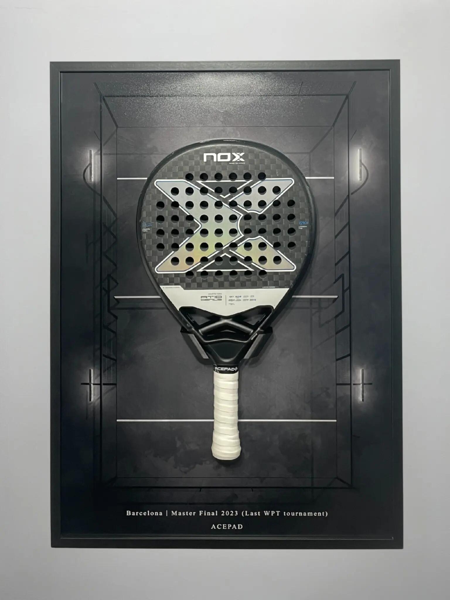 Nástenný obraz - padel - integrovaný držiak na raketu - 50 x 70 cm - čierny 2/3