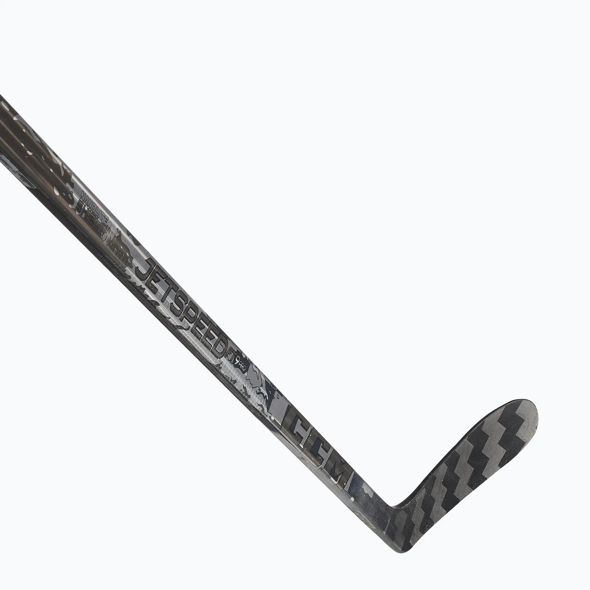 CCM JetSpeed FT9 Pro Youth Stick – P28 L 4/8