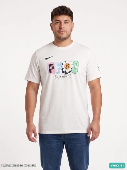 Second Life - Vintage Nike Off White T-Shirt Men L