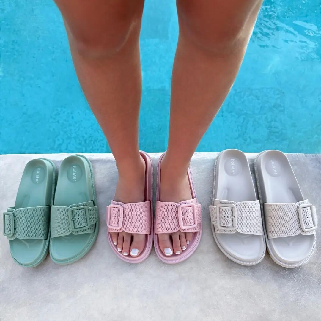 Holster Laze Slippers - Vegan Comfort - Podiatrist Approved - Water Resistant 7/7