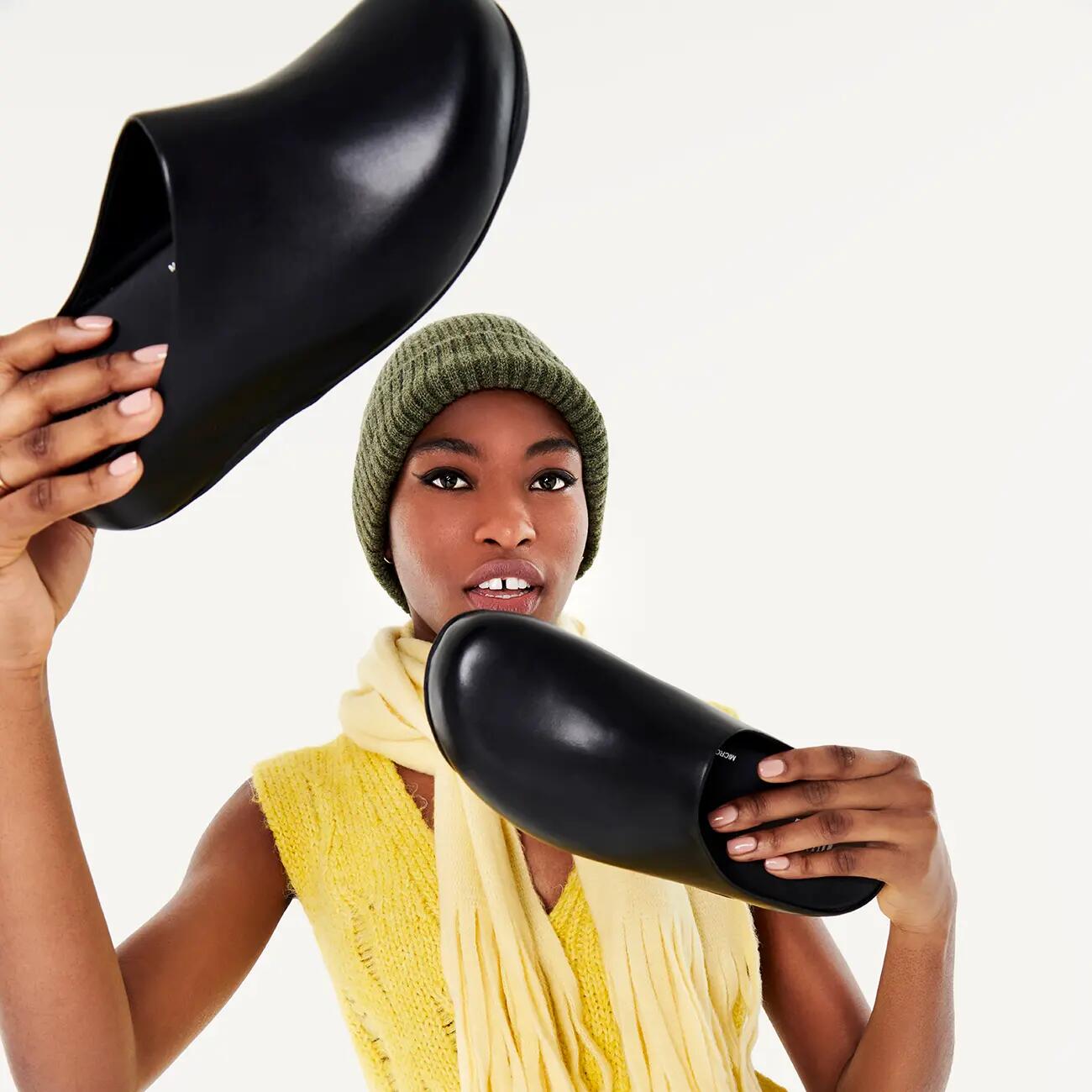Shuv Pantoufles en cuir 6/7