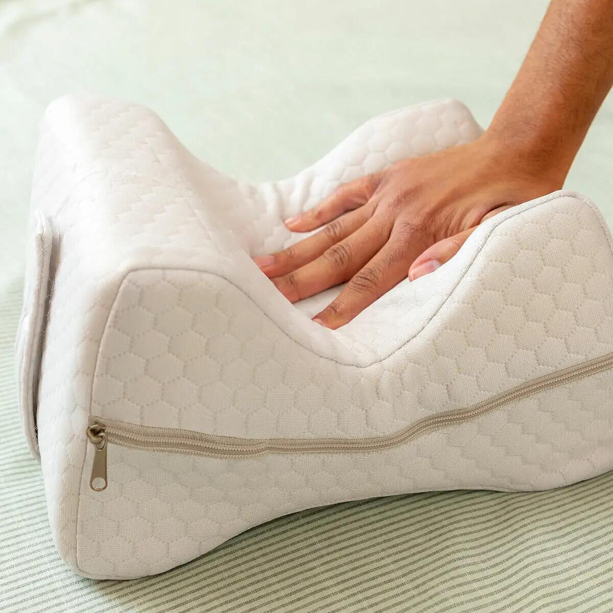 Polštář na nohy s upevňovací páskou InnovaGoods 25,2 x 15,4 x 21 cm 7/7