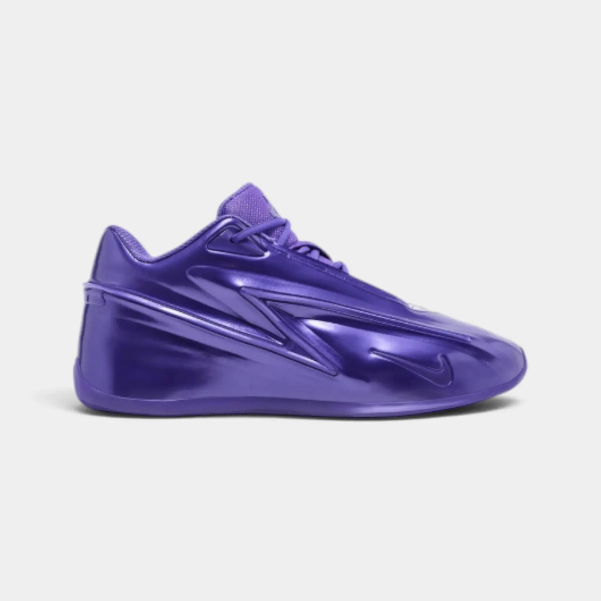 NIKE picture