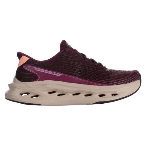 SKECHERS picture