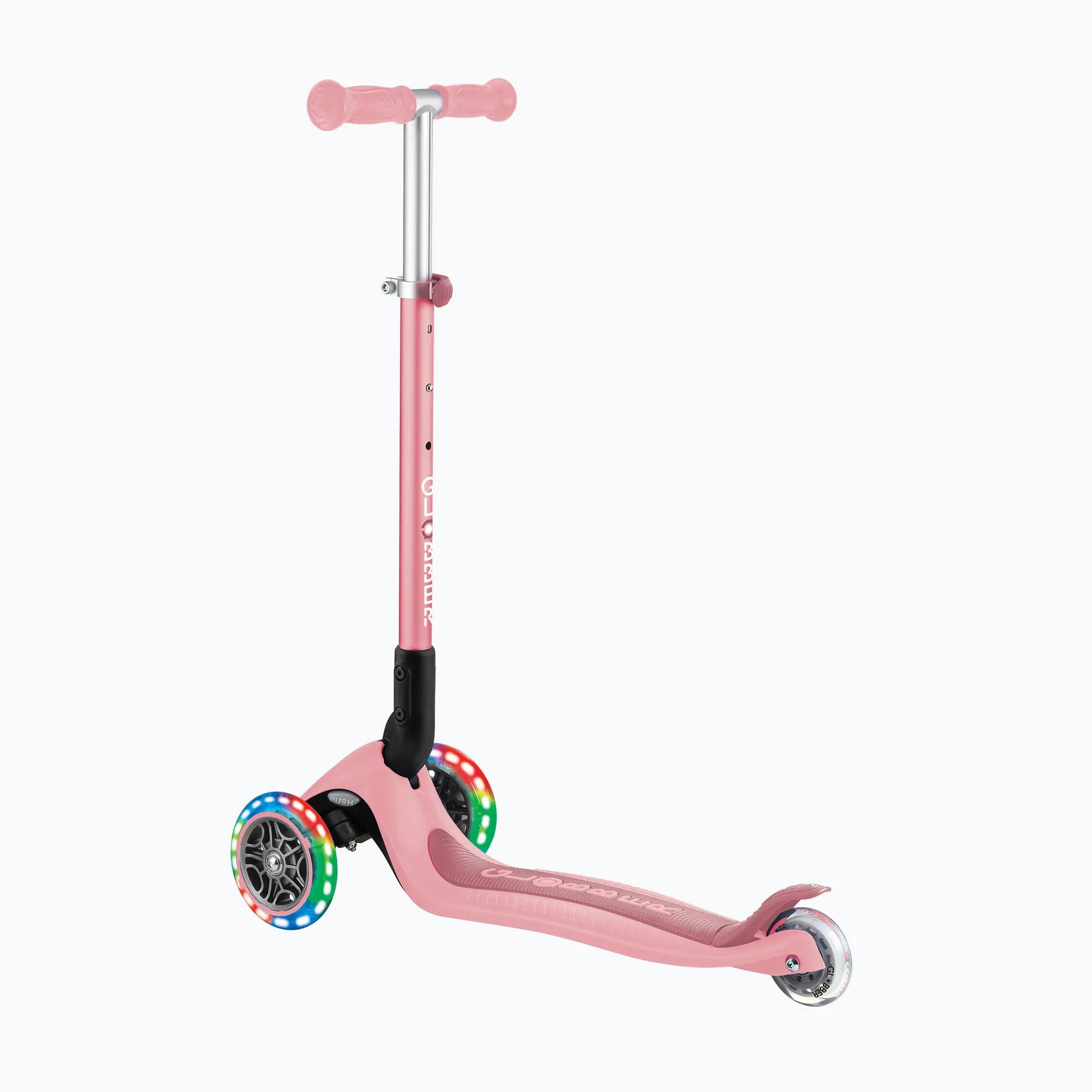 GLOBBER PRIMO FOLDABLE LIGHTS pastelově růžová, se svítícími kolečky 3/14