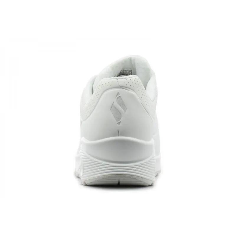SKECHERS picture
