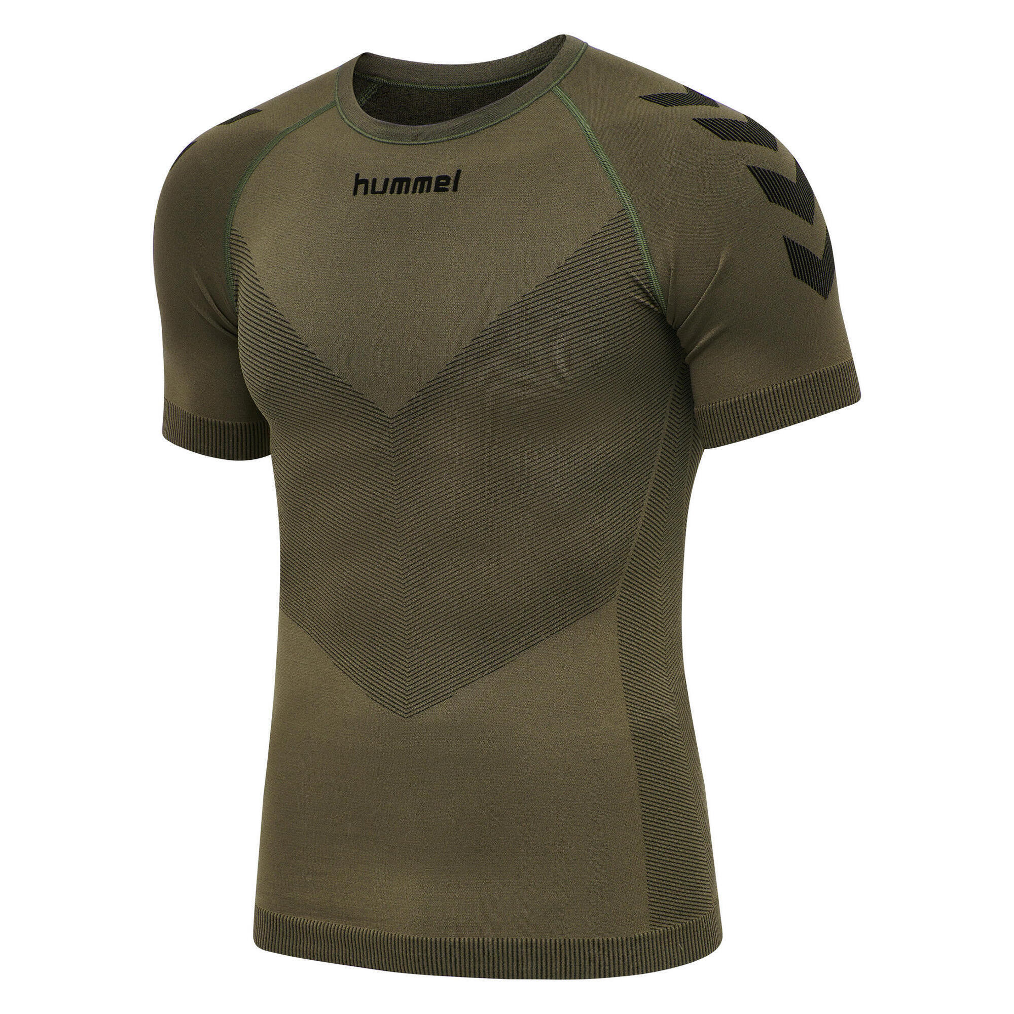 Enfiler T-Shirt Hummel First Homme HUMMEL 4/5