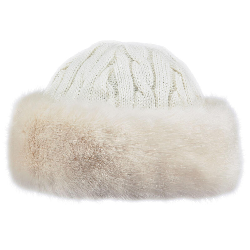 Gorro de piel con cable blanco
