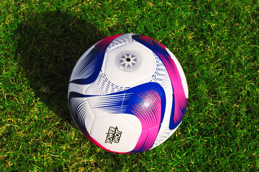 Set di 10 palloni da calcio Powershot taglia 5 - pompa e borsa GRATUITI 3/5