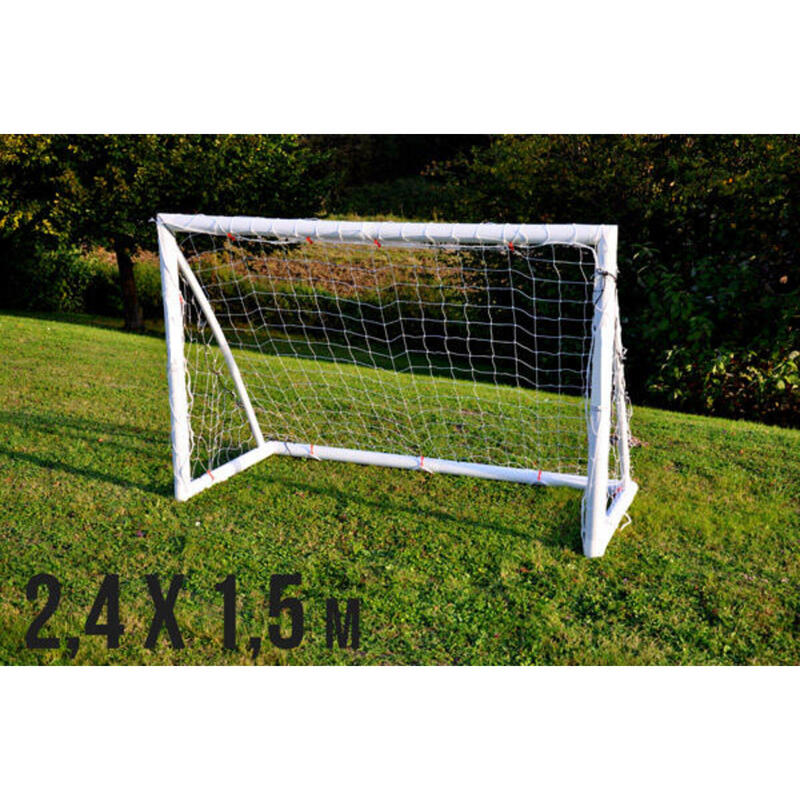 FUN Goal Pair - 2.4m x 1.5m - Una coppia di porte per giocare in casa!