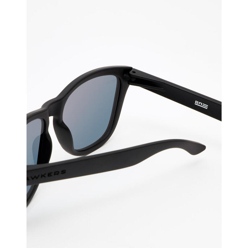 Lunettes de soleil pour Homme et Femme ONE CARBON Black Daylight