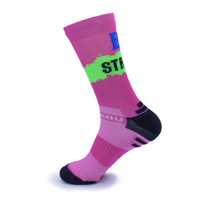 CHAUSSETTES DE RUNNING "BE STRONG" FUCHSIA