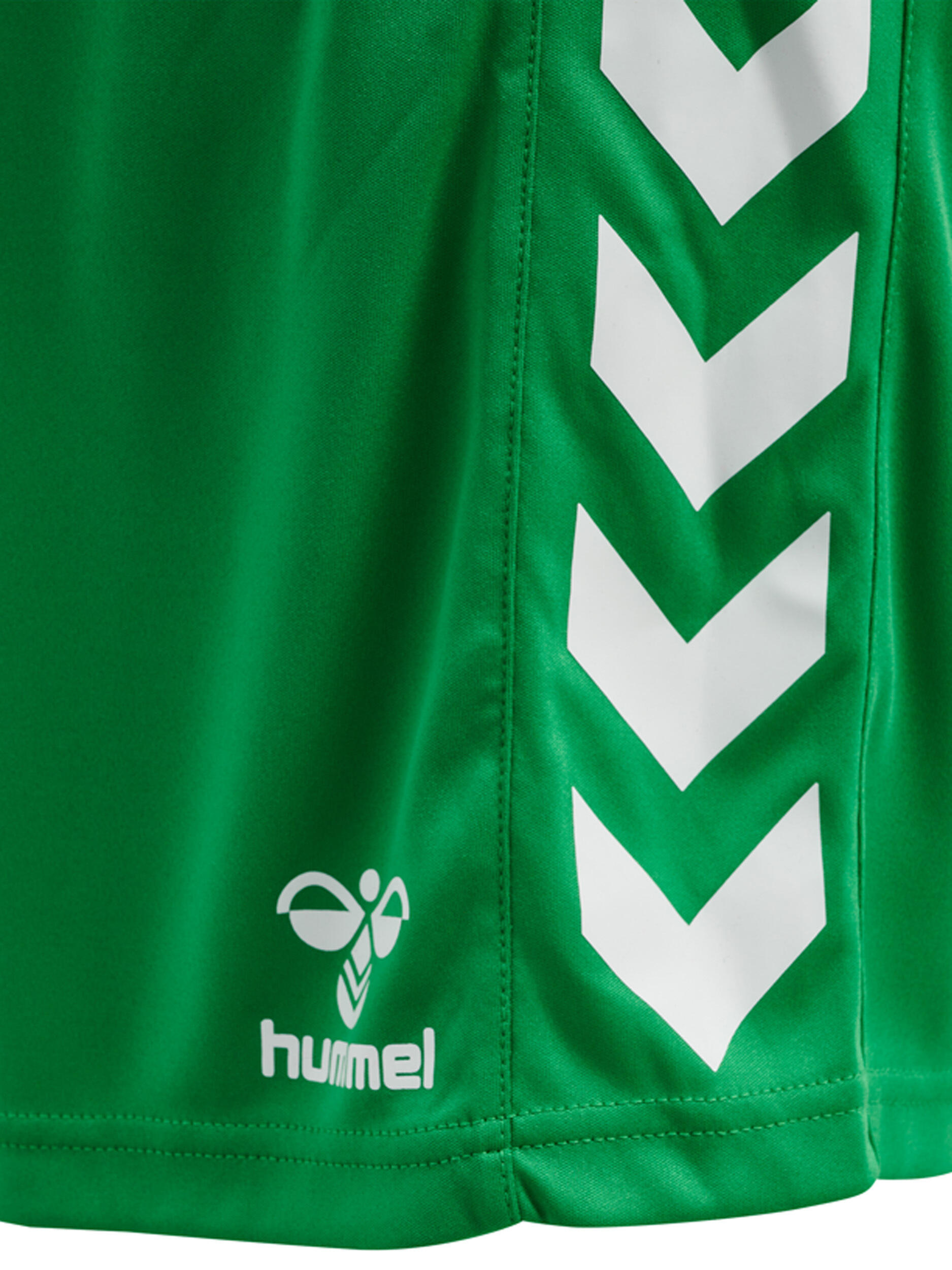 Calções de poliéster Hummel Core XK 6/7