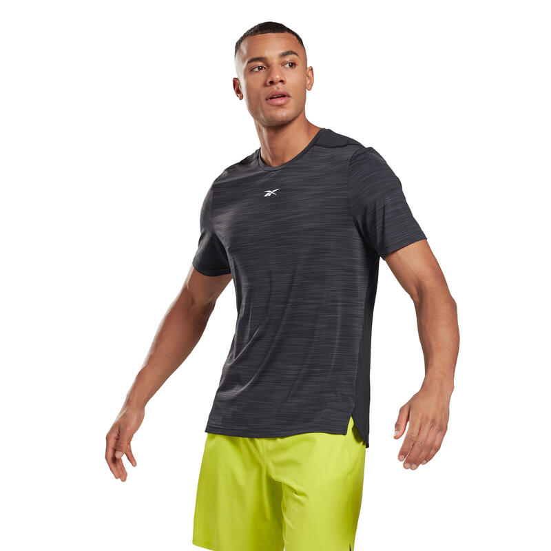 Camiseta Reebok Activchill Move Tech Style