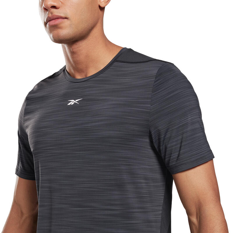 Camiseta Reebok Activchill Move Tech Style