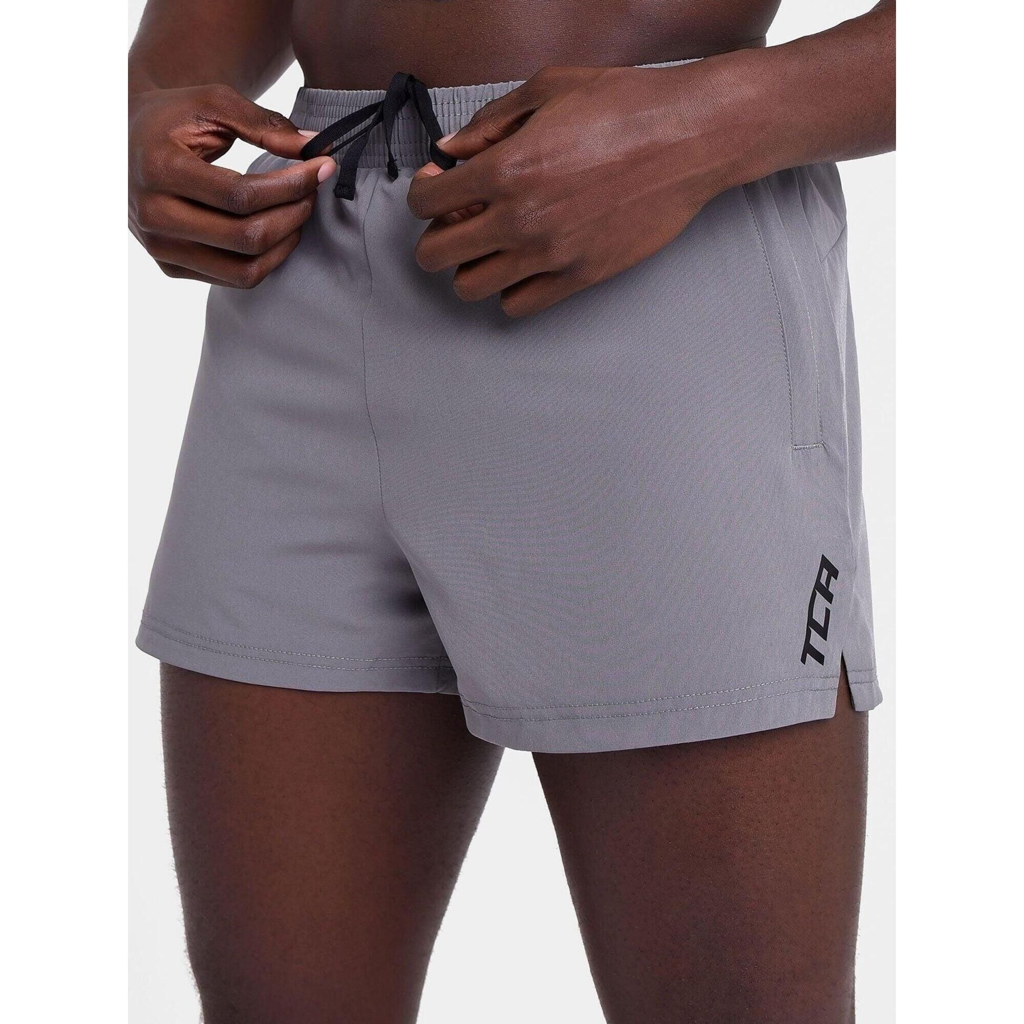 TCA Men’s Pace 3-Inch Short with Inner Mesh Brief and Zip Pocket