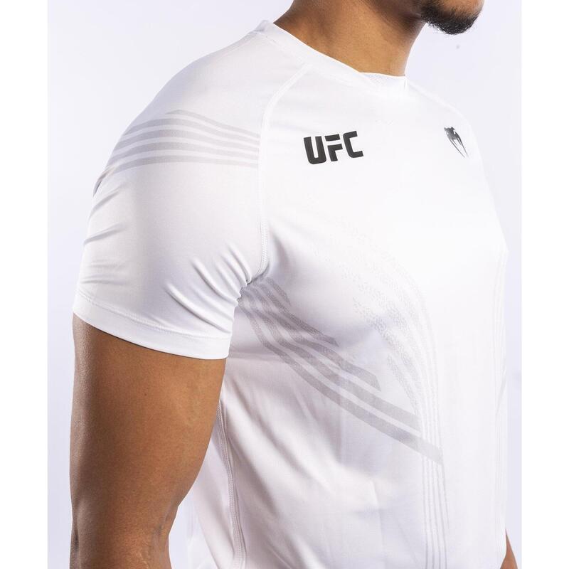 Koszulka do MMA męska VENUM UFC Pro Line z krótkim rękawem