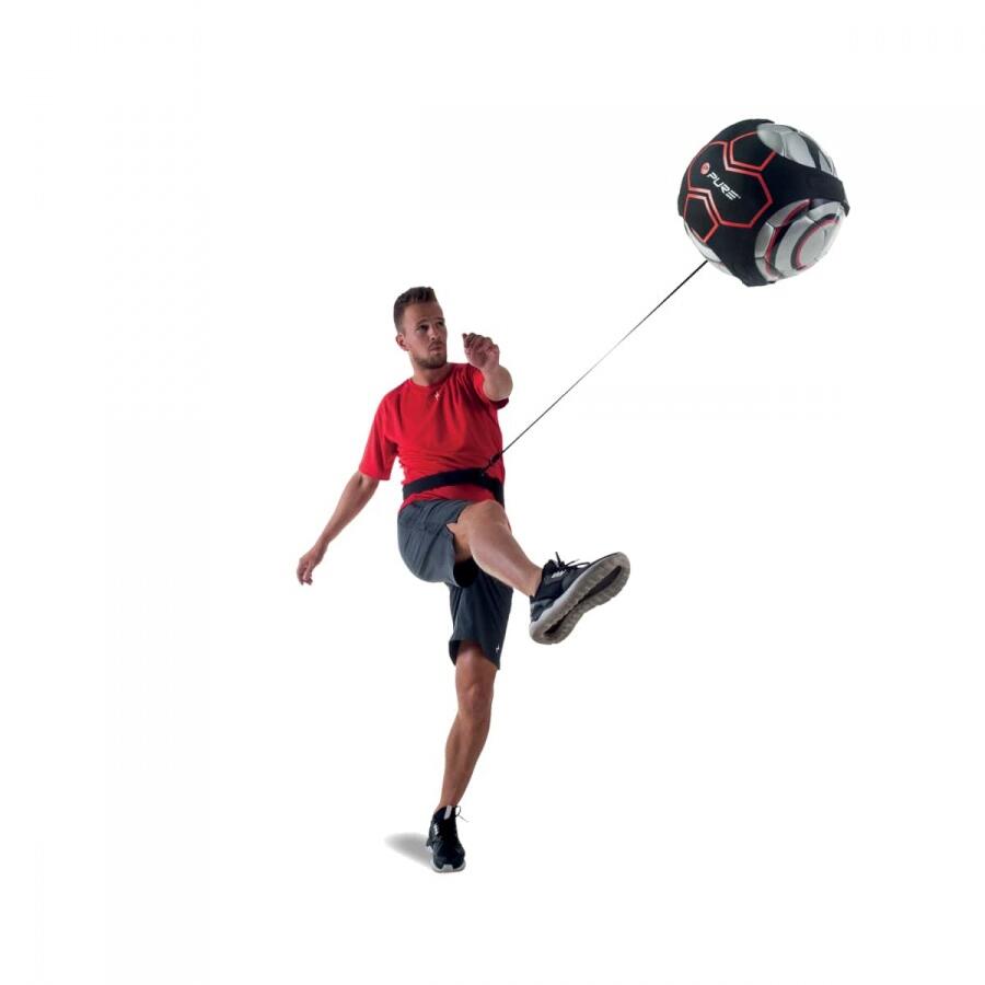 Antrenor Fotbal Pure2Improve