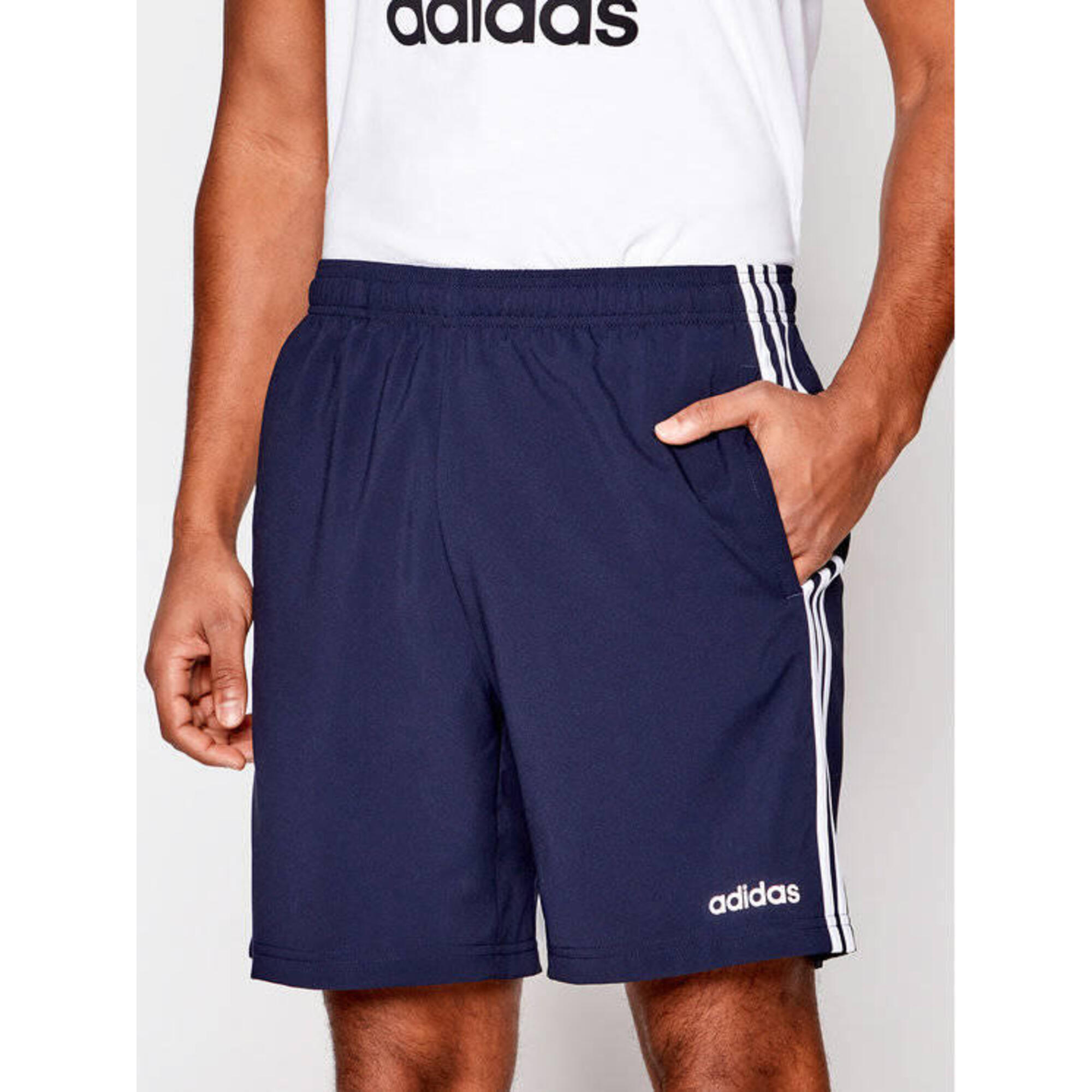 e adidas
