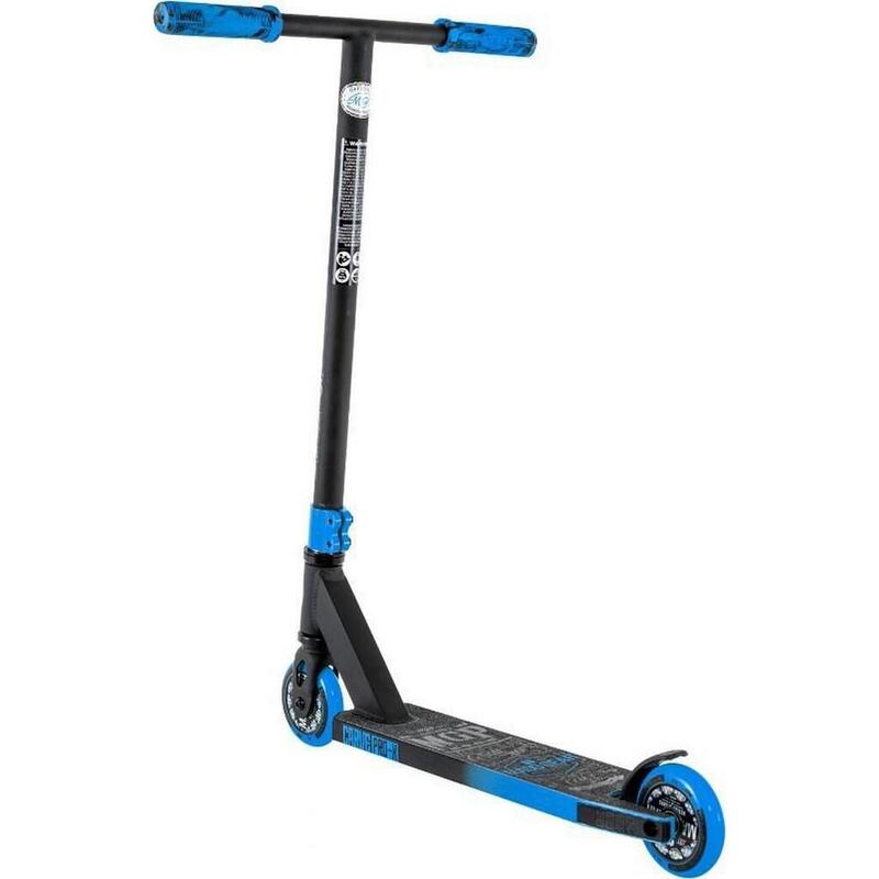 De MGP Carve Pro X Blue Stuntroller