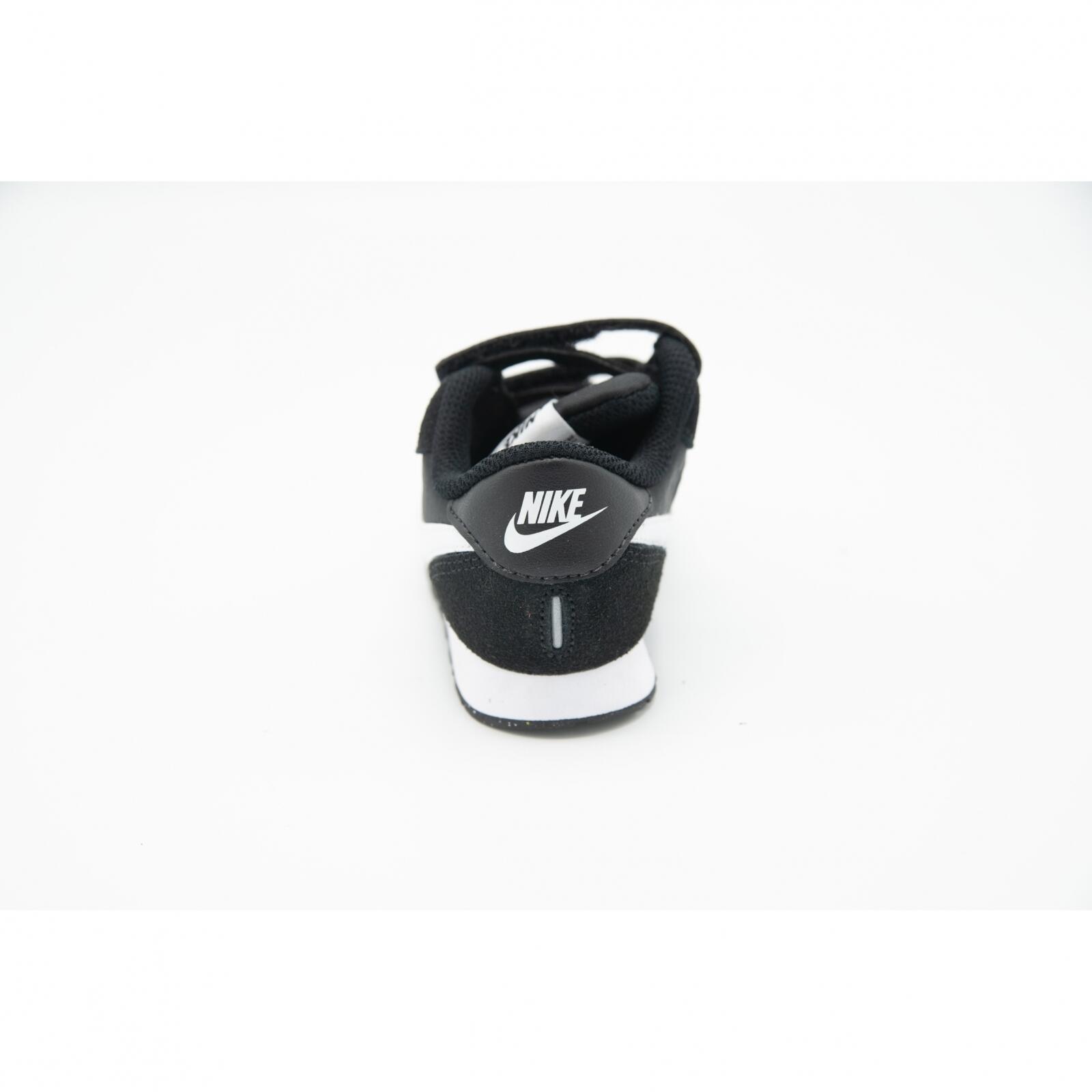 Nike MD Valiant, Zwart 4/5