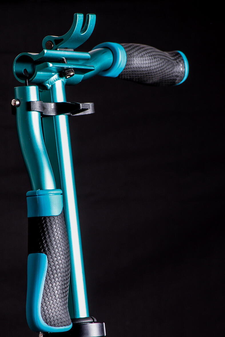 SIX DEGREES Kick Scooter 300/215mm turquoise 3/6