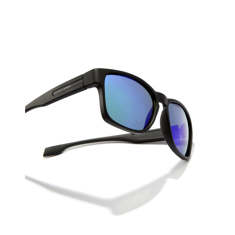 HAWKERS Zonnebrillen voor Mannen en Vrouwen POLARIZED CORE Emerald