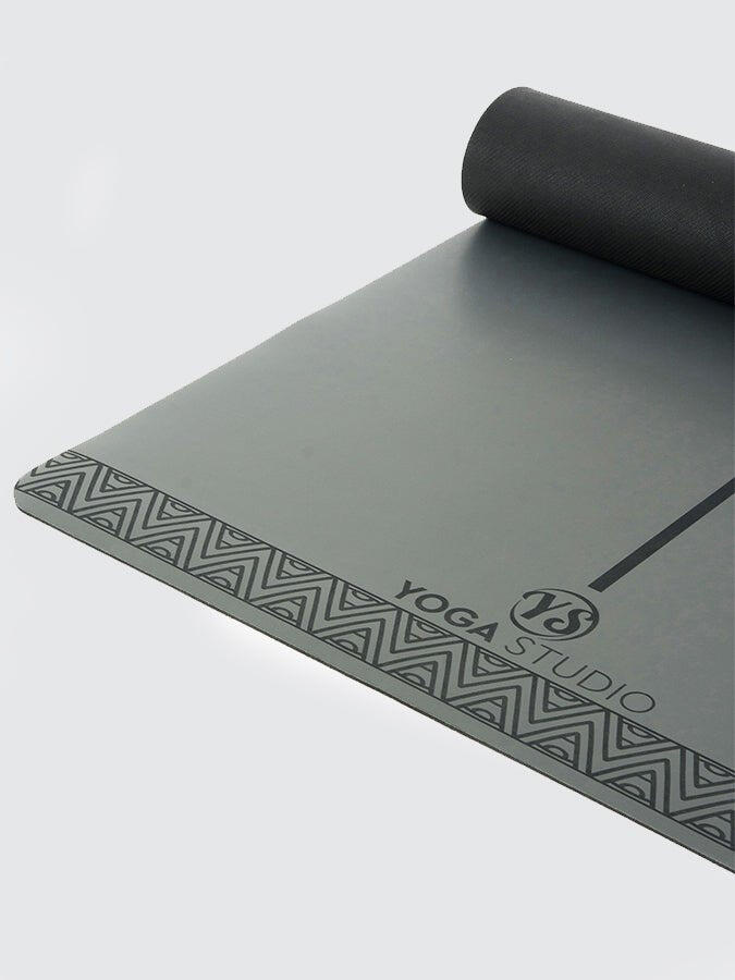 Yoga Studio The Grip Alignment Mat (4mm) - Charcoal 3/4