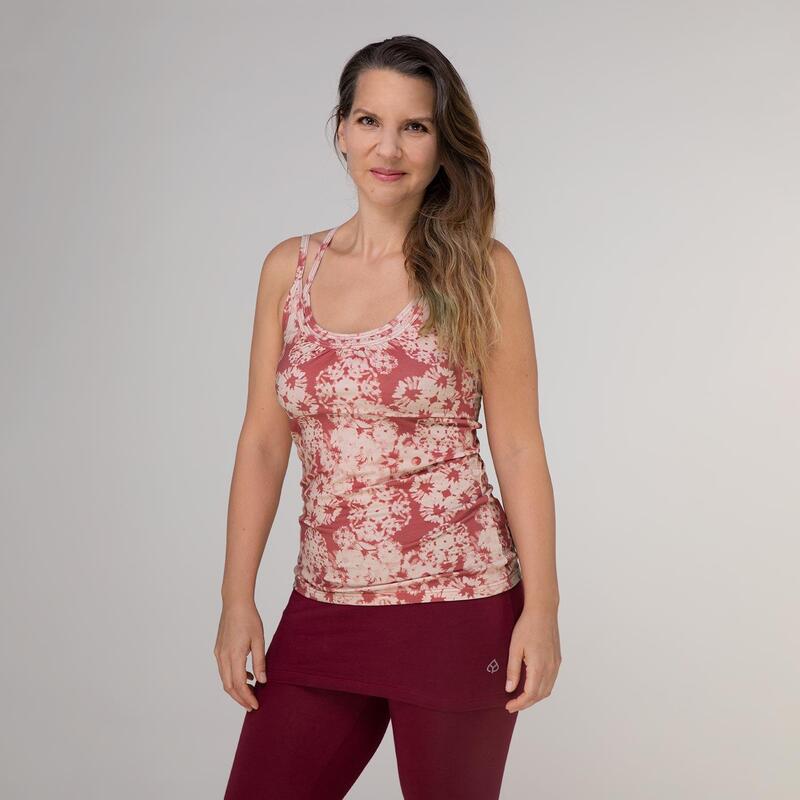 Yamadhi Yoga Racerback Top Pranavi, Batik rot